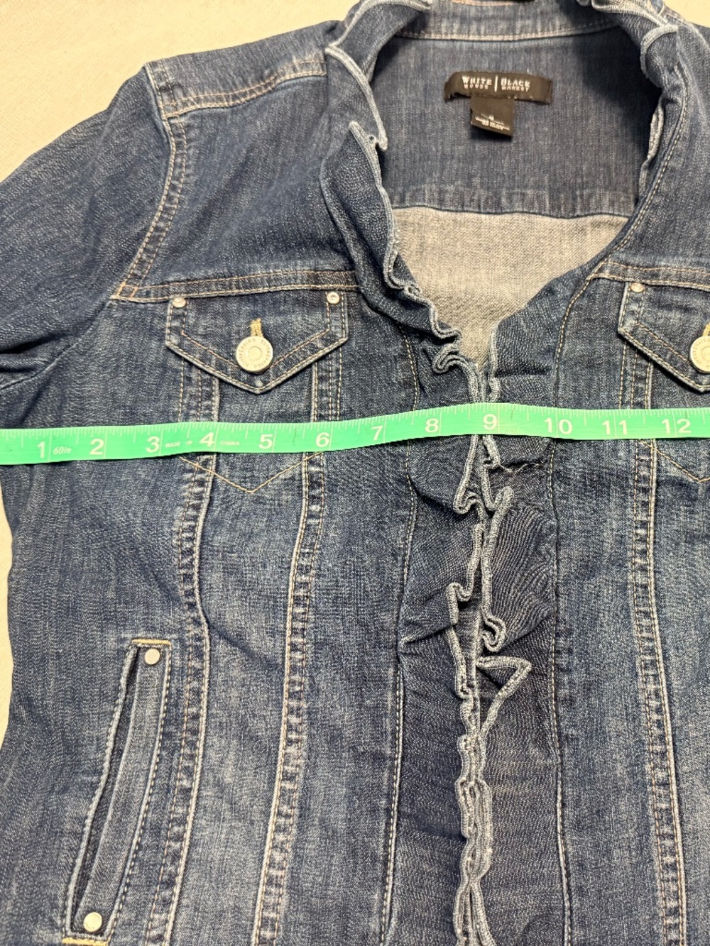 White House Black Market Ruffle Denim Jacket Size 0 Dark Wash - Picture 4 of 6